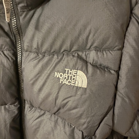 Women’s medium The North Face down coat 550 fill - Picture 3 of 4